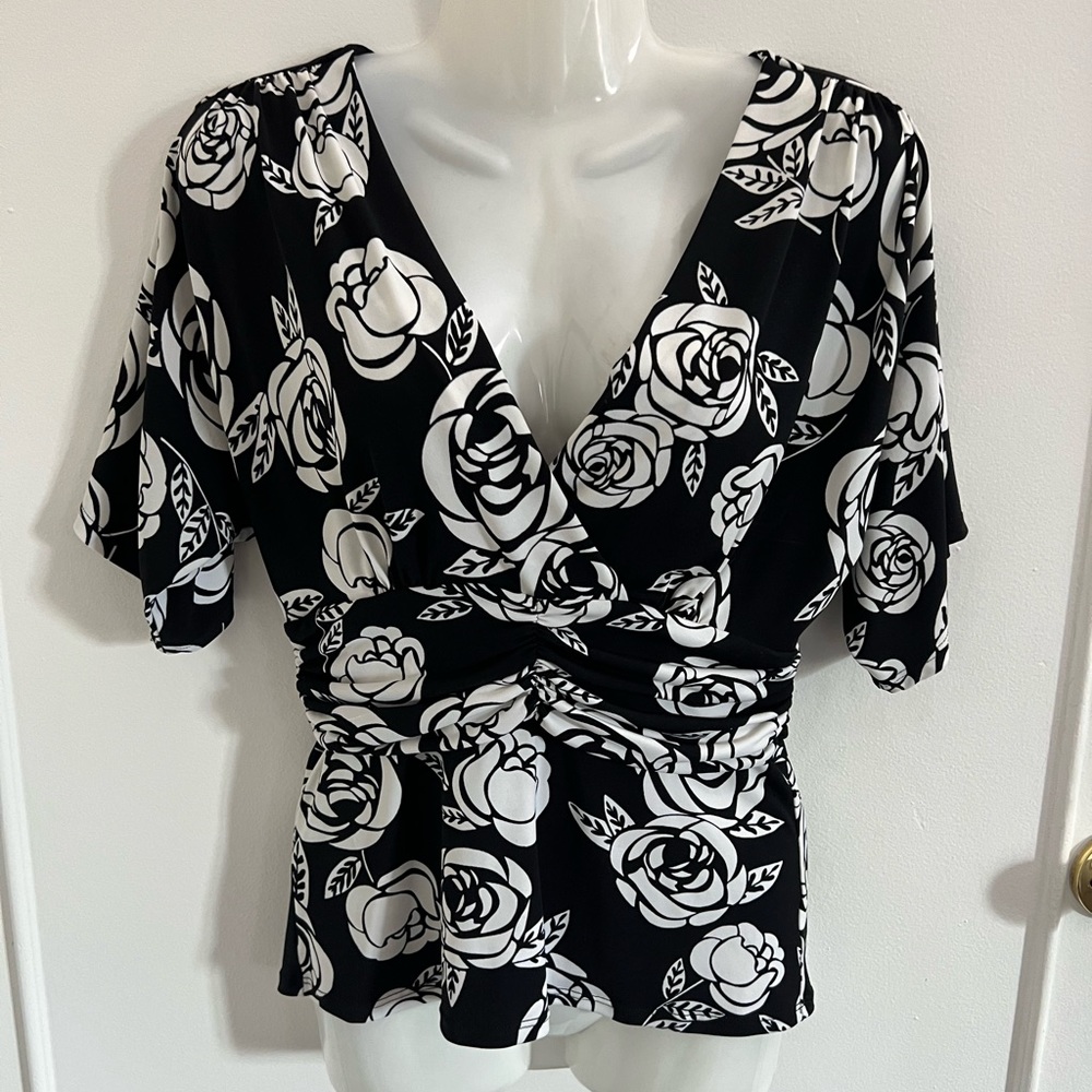 White House Black Market Flower Blouse
